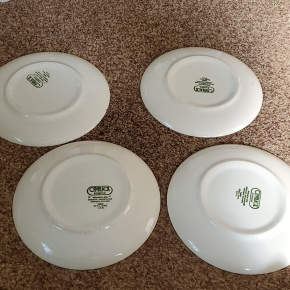 Plates - Picture 2 of 3